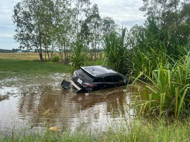 pham-nhan-bo-tron-campuchia-4