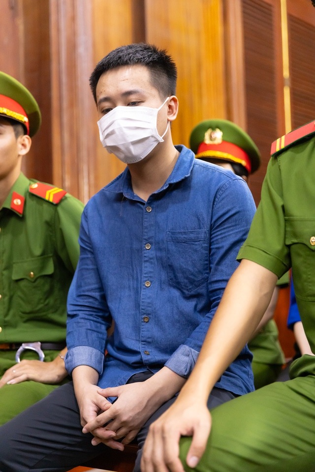 tien-nguyen-quang-linh-vlogs-2