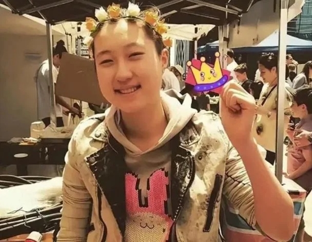 ngo-trac-lam-con-thanh-long-1