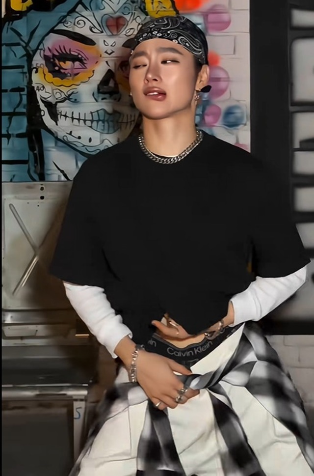 angela-phuong-trinh-2