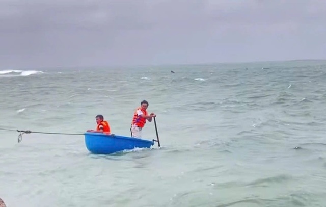 3-nguoi-dan-ong-troi-dat-3