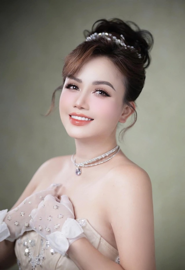 dien-vien-hoang-yen-1