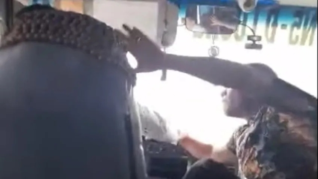 tan-cong-tai-xe-xe-buyt-1