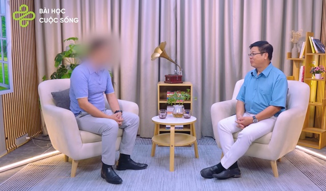 nguoi-dan-ong-phat-hien-con-khong-cung-huyet-thong-3