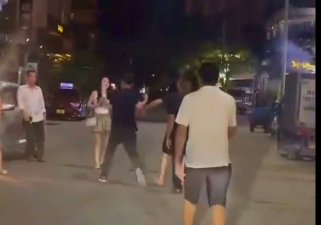 Hình ảnh nạn nhân và các bị cáo được cắt từ clip.