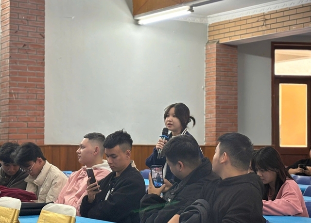 tien-ho-tro-sinh-vien-a80-1