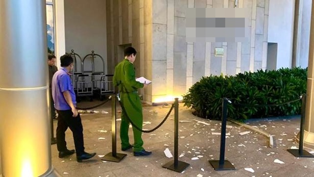 nguoi-dan-ong-nuoc-ngoai-3