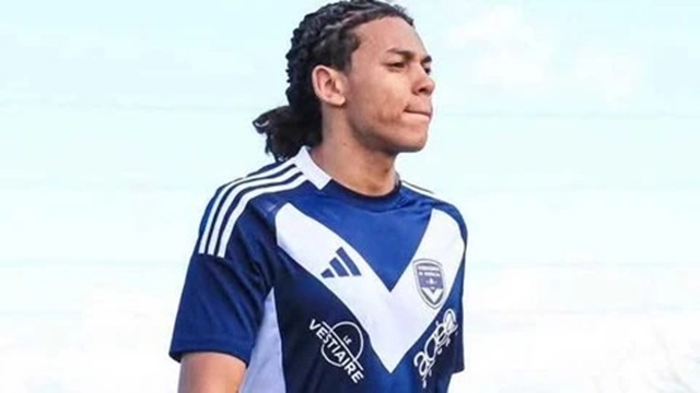 xuat-hien-cau-thu-viet-kieu-2