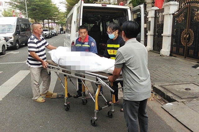 tu-vong-trong-cong-vien-2