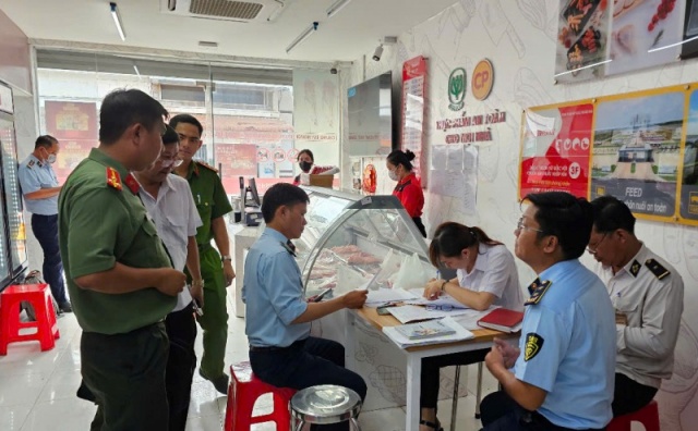 c-p-viet-nam-ban-heo-ga-benh-6