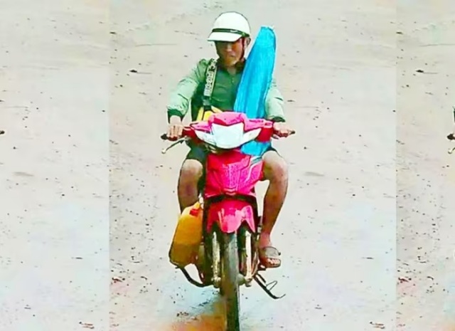 dam-hai-can-bo-cong-an-xa-2