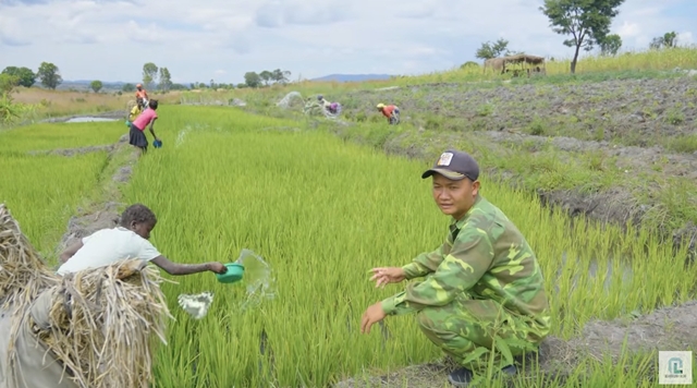 quang-linh-vlogs-5
