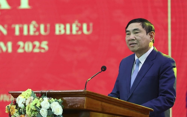 bi-thu-tung-la-tuong-linh-quan-doi-cong-an-3