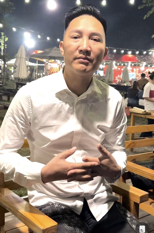 huan-hoa-hong-4