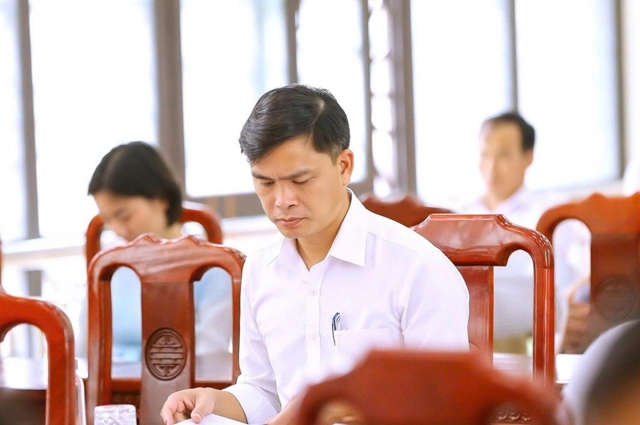 can-bo-phuong-cuu-nguoi-1