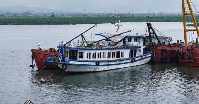 lat-tau-quang-ninh-1