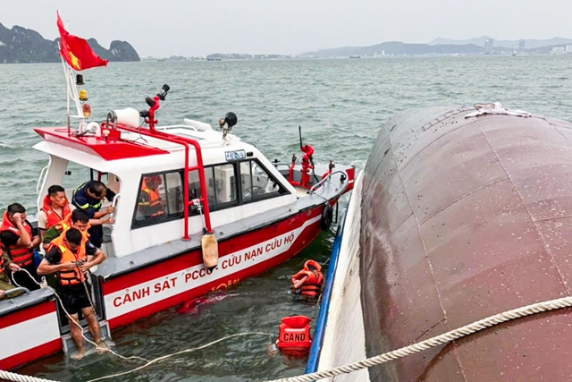 lat-tau-quang-ninh-6