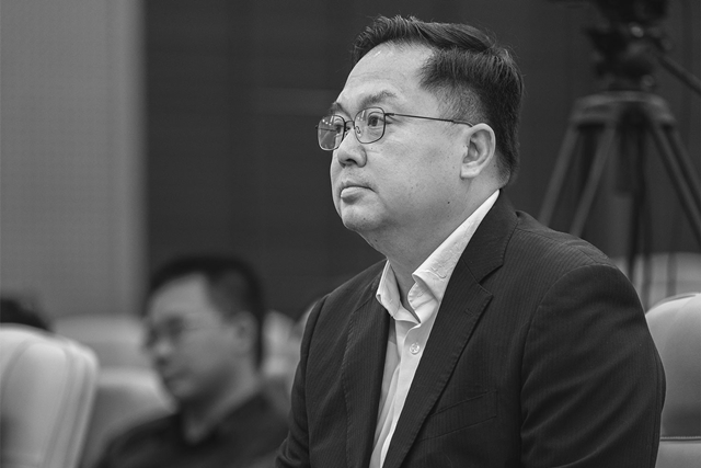 hoang-nam-tien-5