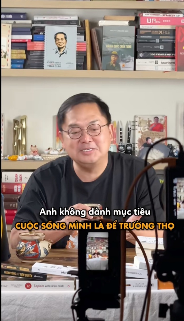 hoang-nam-tien-1