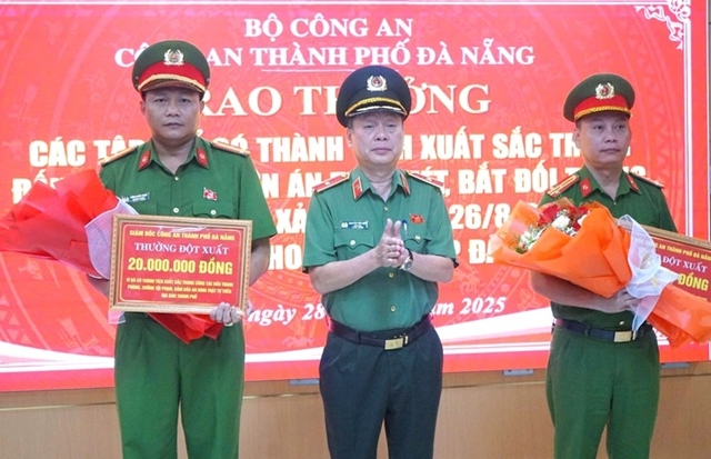 cuop-tiem-vang-2