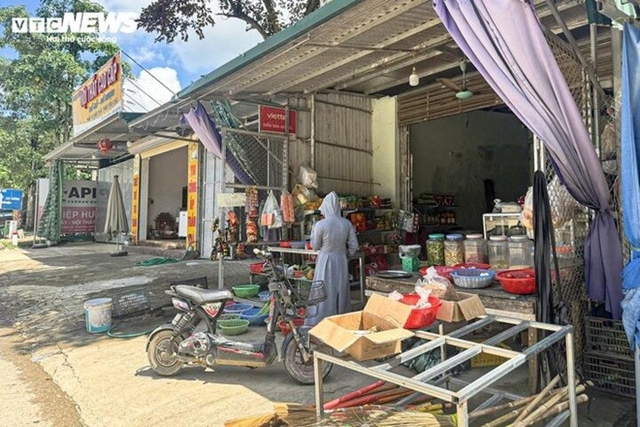 xe-bon-tong-nu-sinh-1