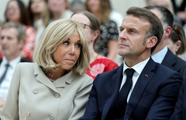 macron-1