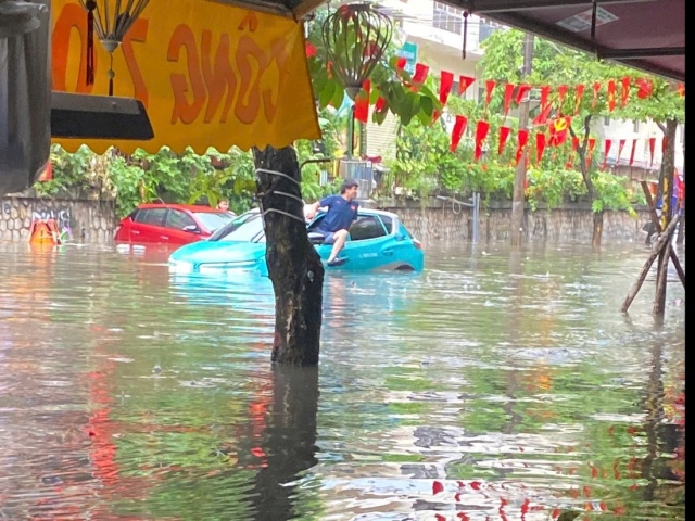 ha-noi-ngap-5