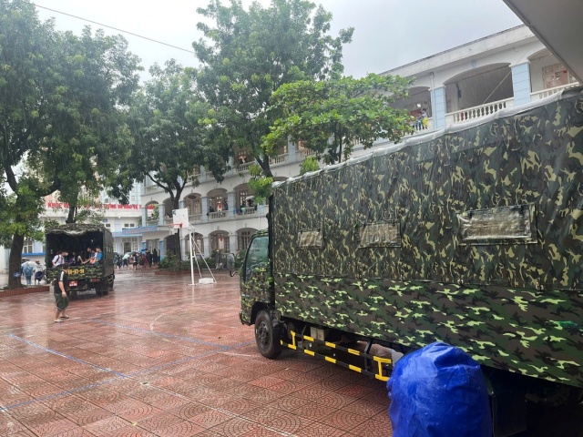 ha-noi-ngap-8
