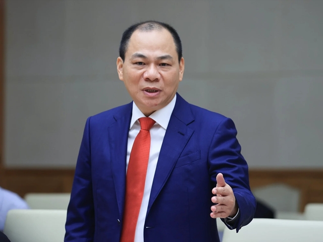 ty-phu-pham-nhat-vuong-2