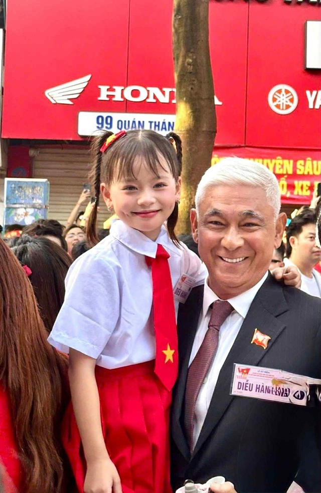 ha-thuy-tien-4