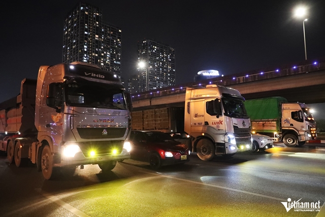 xe-tai-bop-coi-hoi-1