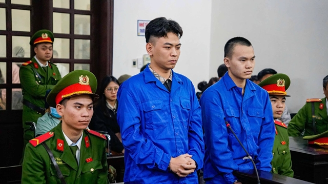 tong-tai-danh-nguoi-1