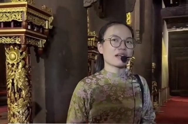 huong-dan-vien-dui-lich-lam-kinh-1