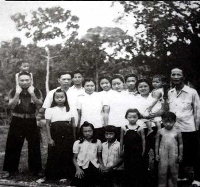 gia-dinh-ho-dac-di-2