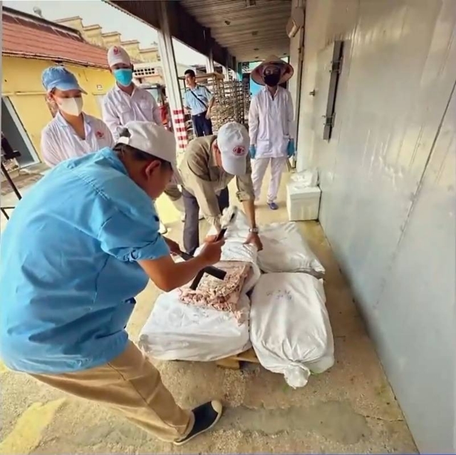 kho-hang-ctcp-do-hop-ha-long-2