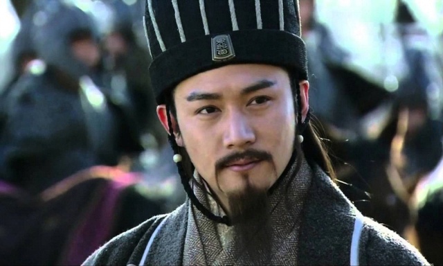 khong-minh-tai-kinh-bang-te-the-nhung-rat-yeu-kem-ve-quan-tri-176251225104645652