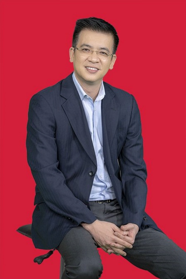 nha-bao-le-quang-minh-nguoi-dan-ong-thoi-su-va-nhung-ky-niem-voi-vtv-20200826143433125