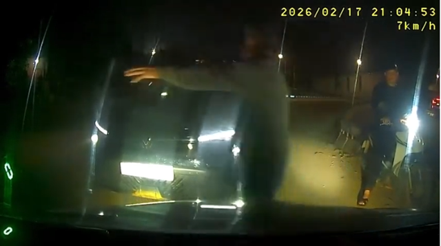 tai-xe-o-to-dau-dau-2