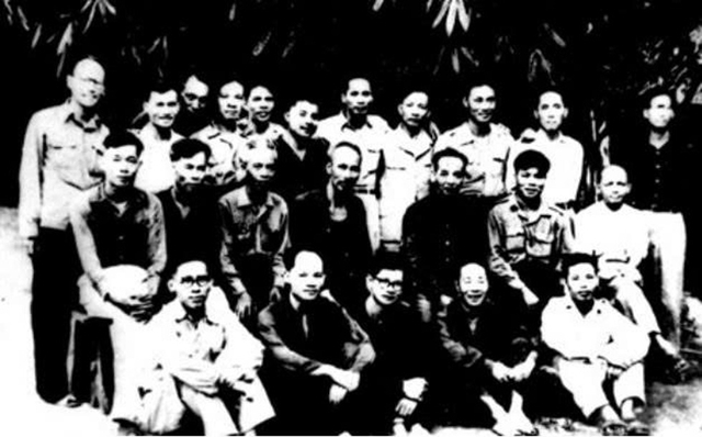 bac-si-tran-duy-hung-2