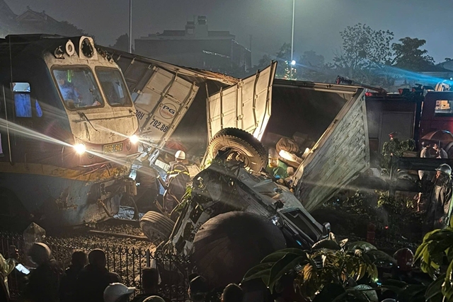 xe-tai-bi-tau-hoa-tong-7