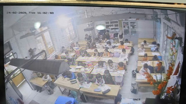 co-giao-bat-hoc-sinh-liem-dat-2