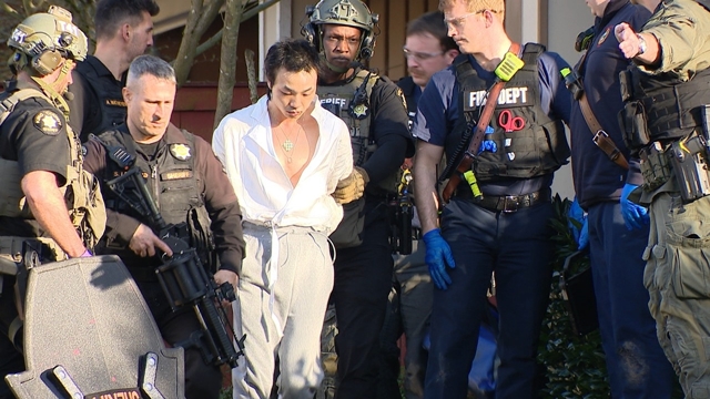 con-trai-sat-hai-me-2