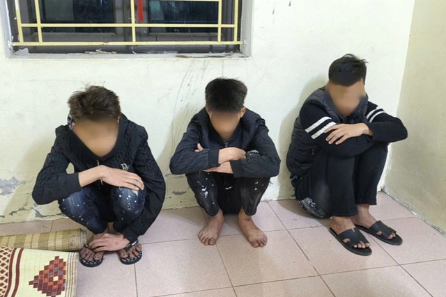 nhon-doi-tuong-lao-xe-va-rao-cha