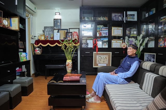 nhac-si-pham-tuyen-2