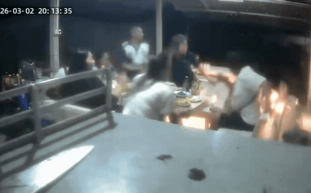 lao-xe-vao-ban-nhau-vo-cu-1