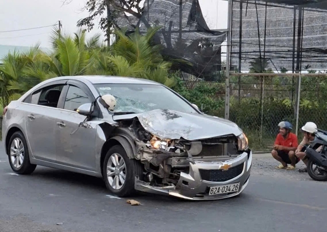 z7754490155825_c1f71a30af4fd422e3fcde226c8f35a7-1031