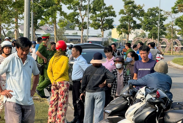 z7754733783814-b700b345e7fd11cf79e257a9cd51a954-1135