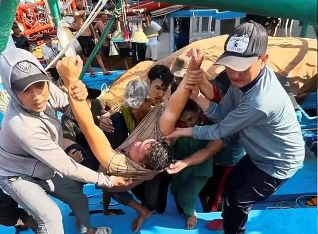 a25a34e2d4aa3df464bb-jpg