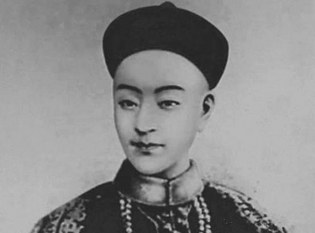 quang-tu-1-1777112560861219563514-1777130066934-17771300672101656232670