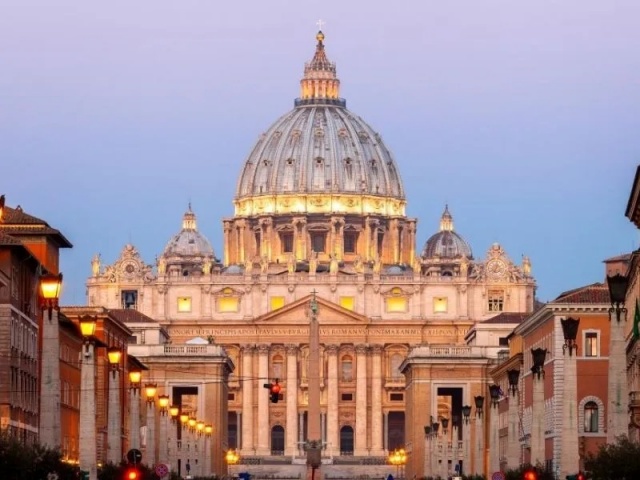 1745220643_toa-thanh-vatican_14